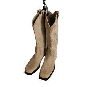 No Boundaries Women's Square Toe Western Boots Tall Tan Suede Size 8 Cowgirl NWT